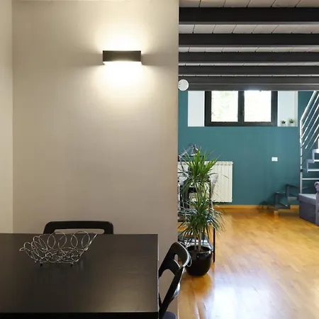 Apartment Paki Nel Cuore Dei Navigli Di